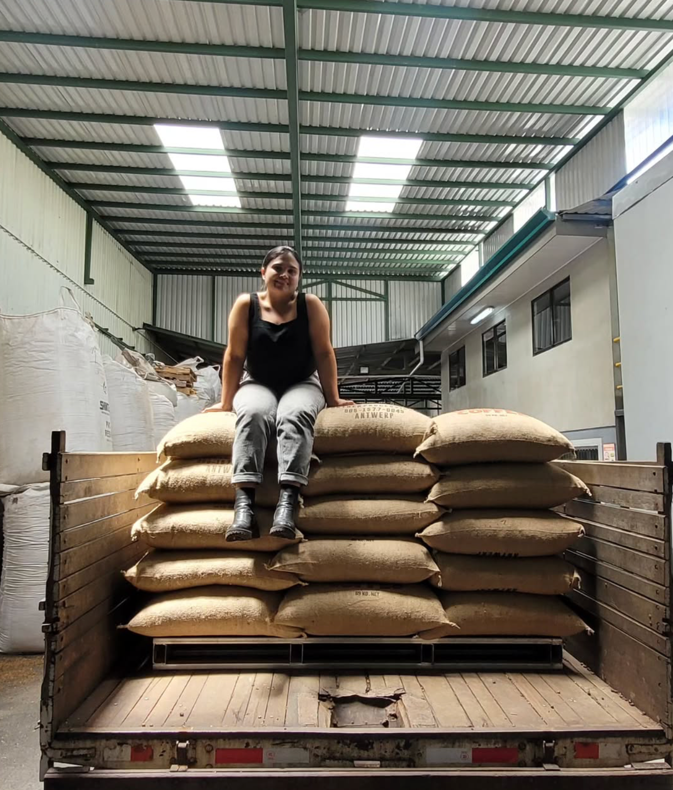 Elevating the Chain: How Delfina Porras Puts Producers Center Stage